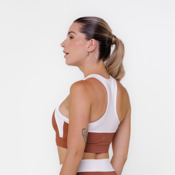 Top Fenda Decote Off