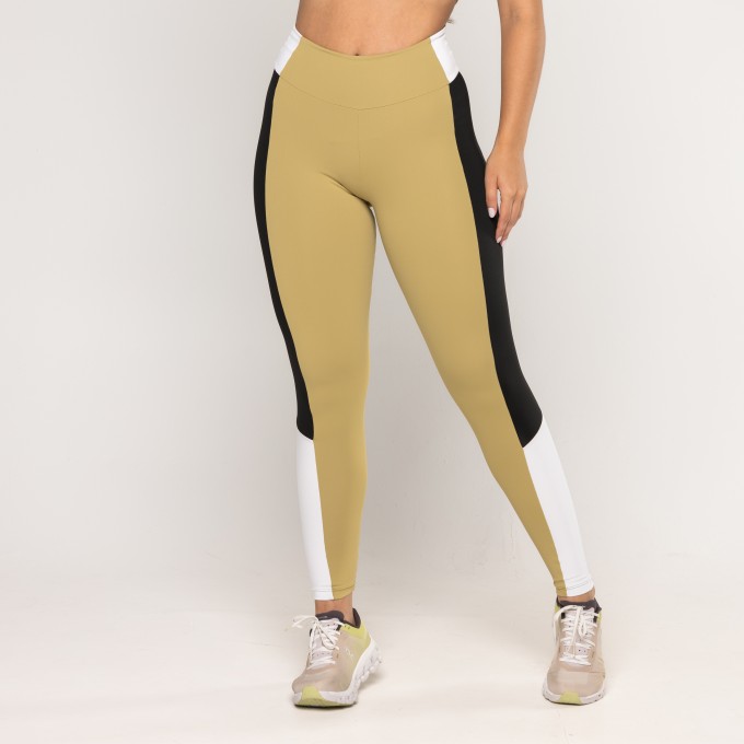 Legging Recortes Tricolor Club