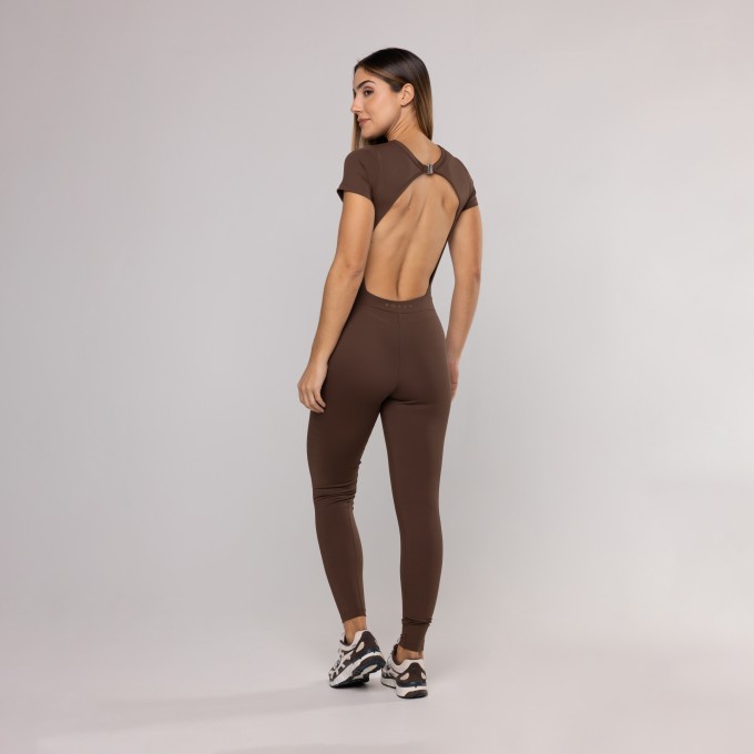 Macacão Bolero Decote Costas