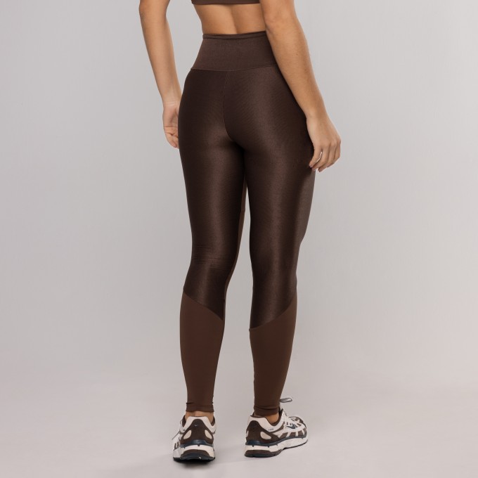 Legging Recortes Texturas Marrom Escuro