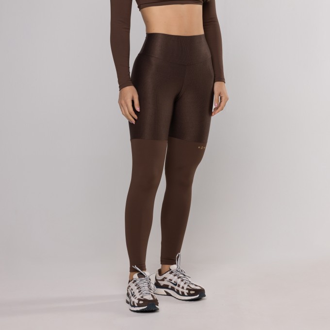 Legging Recorte Perna Logo