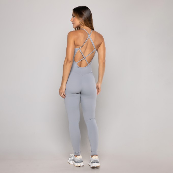 Macacão Decote Costas Viés Cruzado