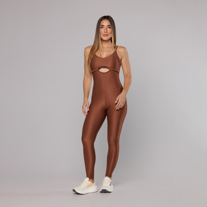 Macacão Vazado Alcinha Power