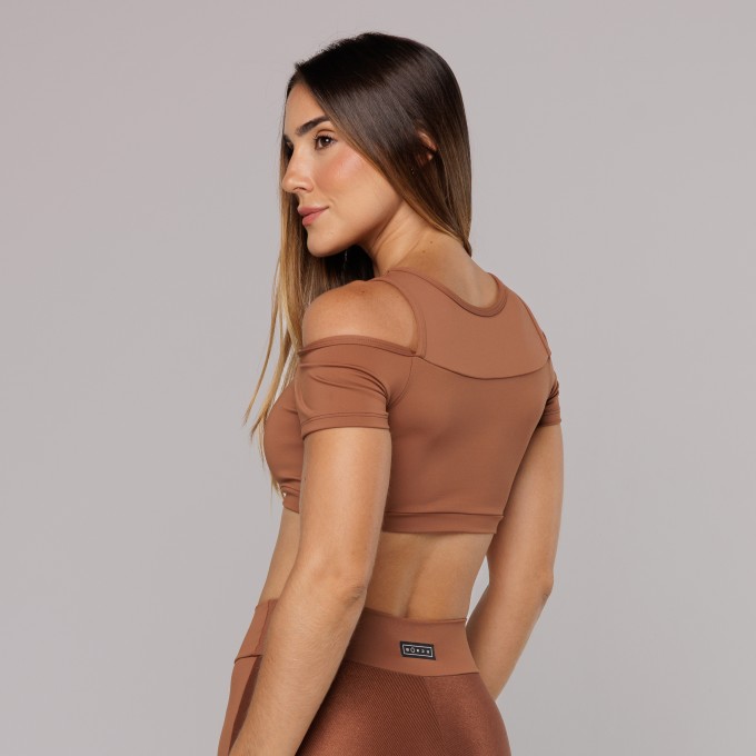 Top Sobreposto Label Triunfo Marrom Bronze