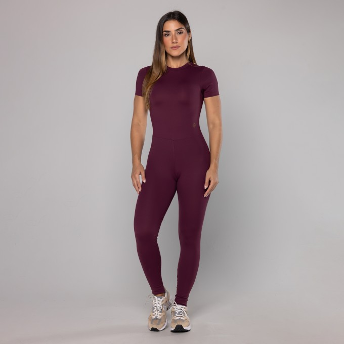 Macacão Manga Curta Classic