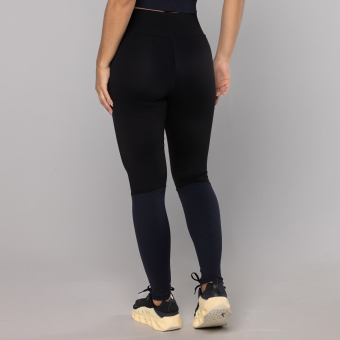 Legging Meia Perna Rib