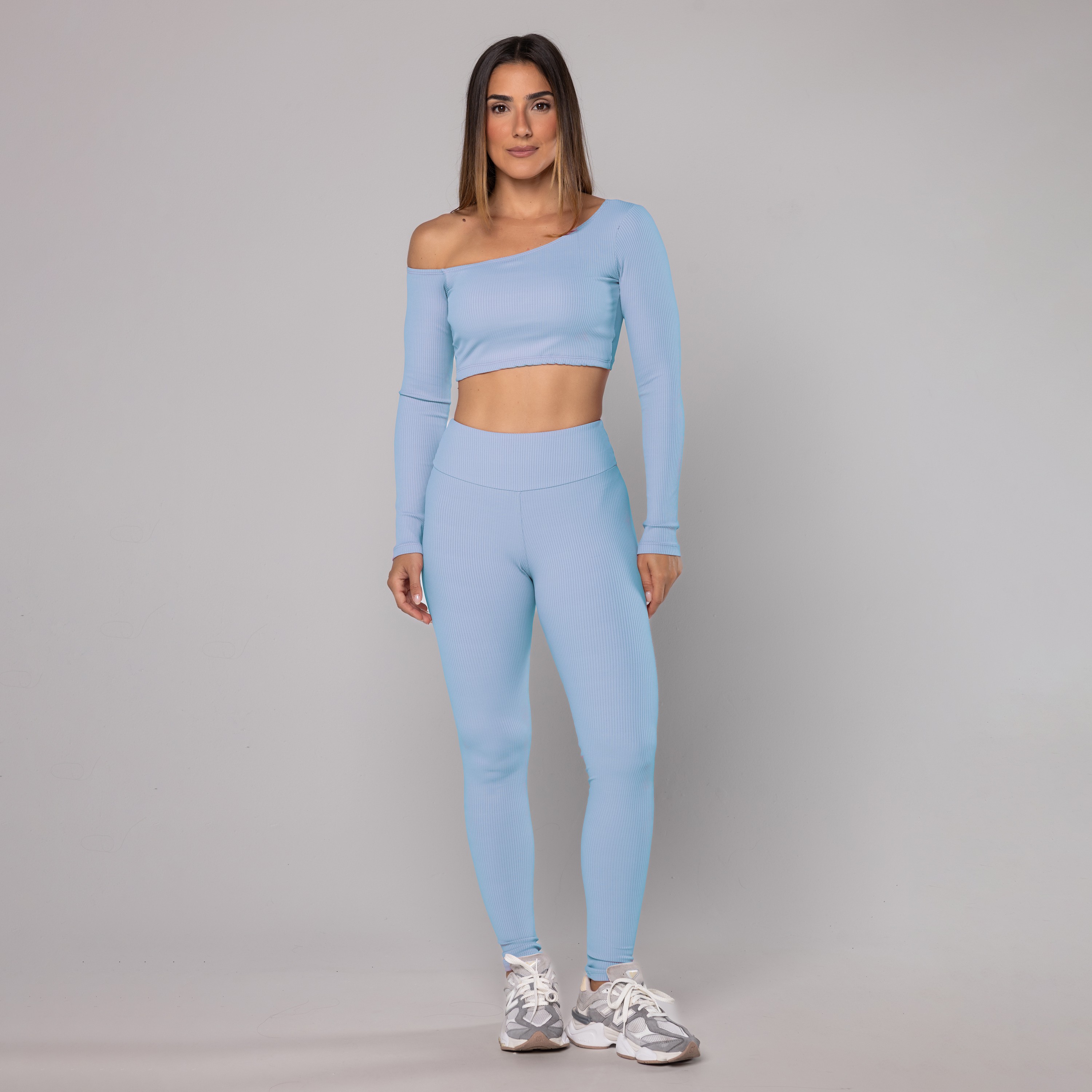 Blusa Assimétrica + Legging Rib
