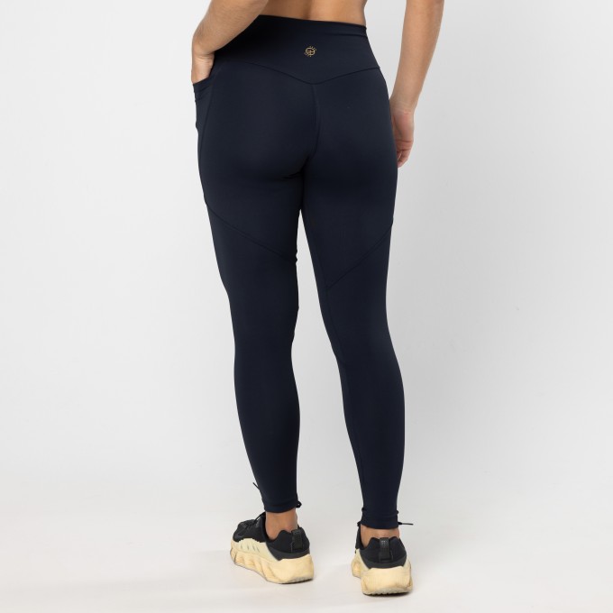 Legging Bolsos Recortes Muse Preta